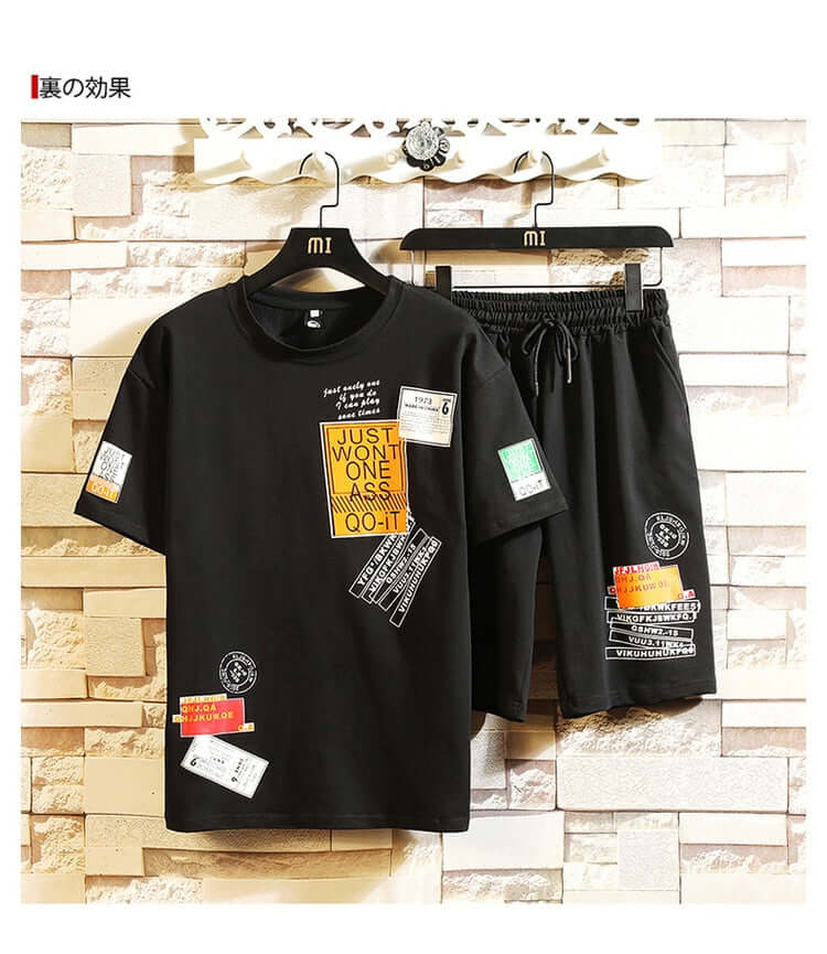 Men's hip hop t-shirt casual summer streetwear look